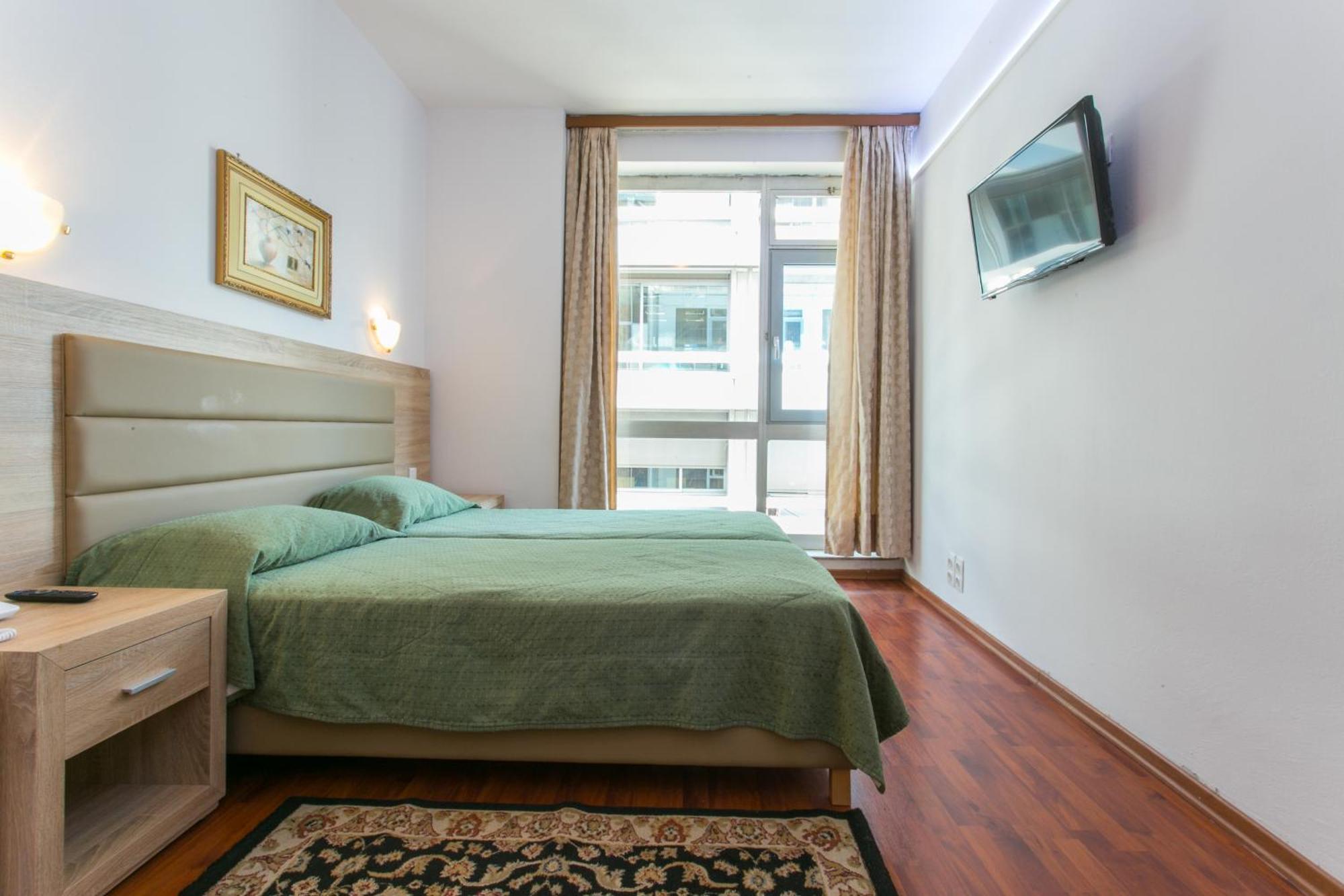 Economy Double or Twin Room,1273342819:JPEG